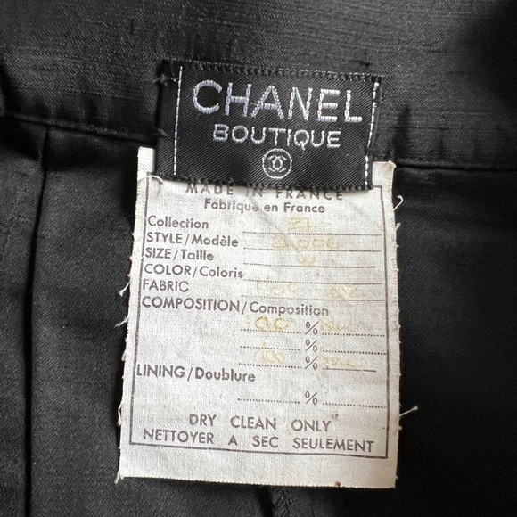 ✨HOST PICK✨ CHANEL BLACK SILK PLEATED SKORT, RARE, COLLECTORS ITEM, SZ SMALL - Picture 4 of 7